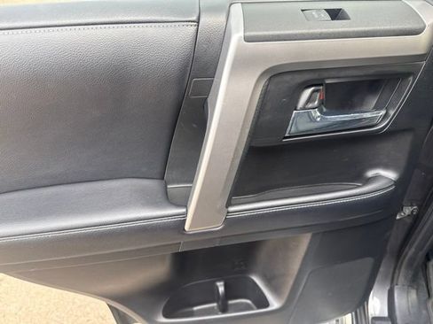 Used 2019 Toyota 4Runner Limited AWD/4WD image 24