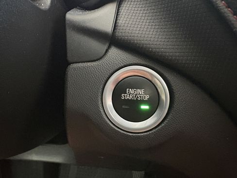 Used 2024 Chevrolet Equinox RS FWD image 16