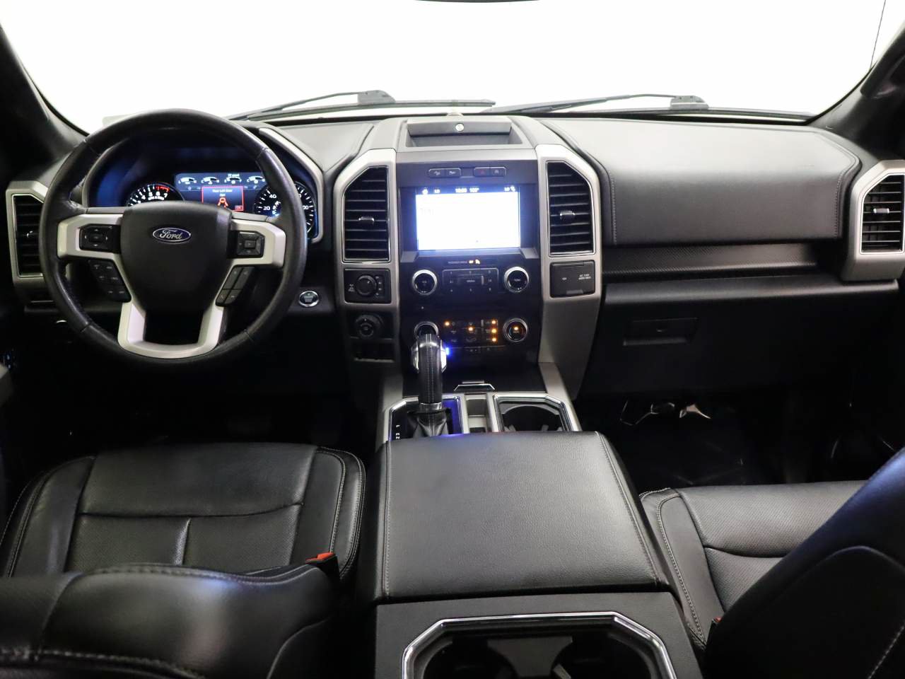 Used 2018 Ford F150 Lariat w/ Equipment Group 501A Mid AWD/4WD image 16