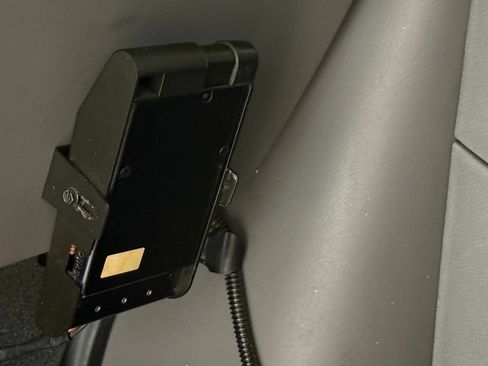 Used 2001 Ford E-350 and Econoline 350 XLT image 58