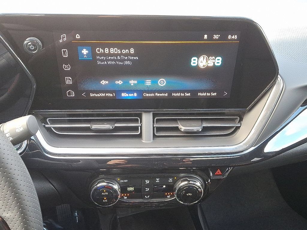 New 2026 Chevrolet Trax RS w/ Sunroof Package FWD image 10