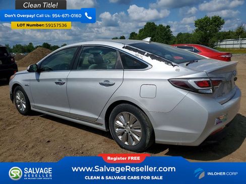 Used 2017 Hyundai Sonata SE FWD image 3