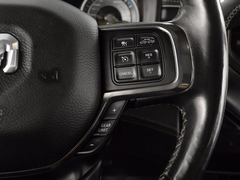 Used 2019 RAM 2500 Limited image 28