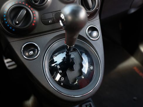 Used 2015 FIAT 500 Abarth FWD image 35