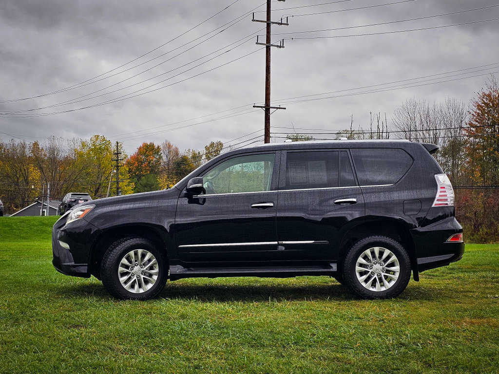 Used 2014 Lexus GX 460 w/ Premium Package AWD/4WD image 7