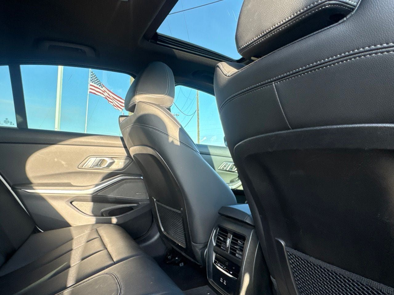Used 2023 BMW 330i Sedan w/ Premium Package RWD image 30