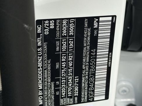 New 2026 Mercedes-Benz GLE 450e 4MATIC image 37