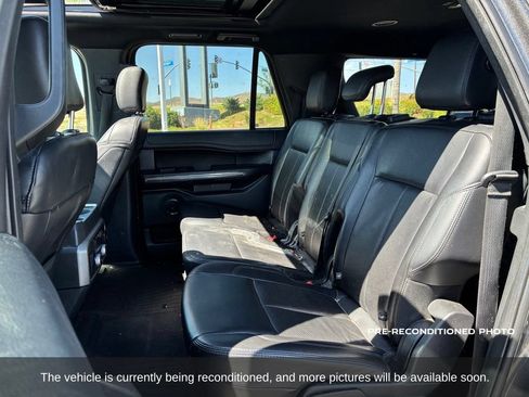 Used 2020 Ford Expedition Max XLT w/ Equipment Group 202A RWD image 20
