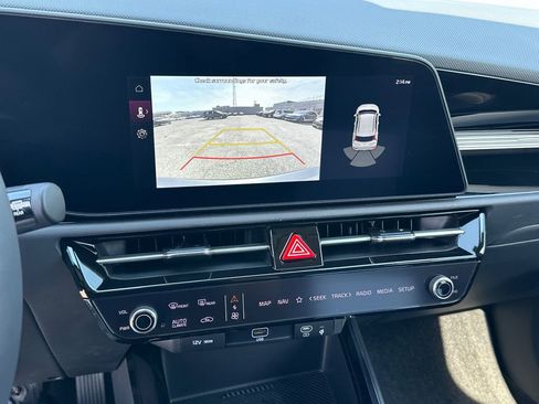 New 2026 Kia Niro Wind image 28