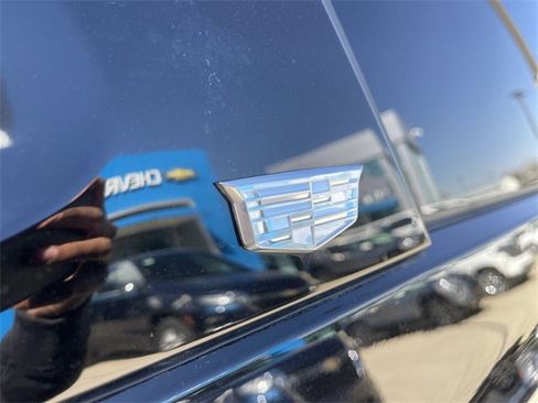 Used 2021 Cadillac Escalade Sport w/ Driver Assist Tech Package image 24