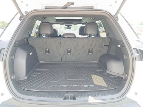 Certified 2026 Chevrolet Equinox RS w/ Convenience Package III AWD/4WD image 32