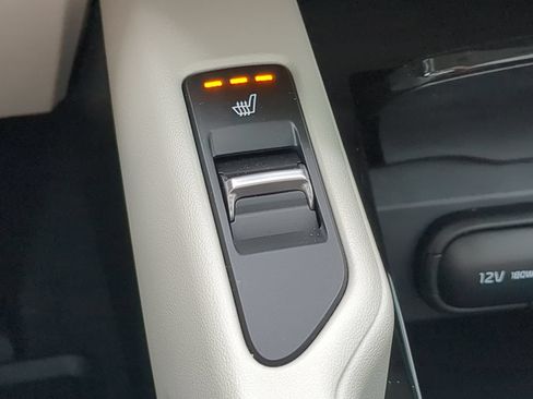 Certified 2023 Kia Telluride S w/ S Sunroof Package FWD image 24