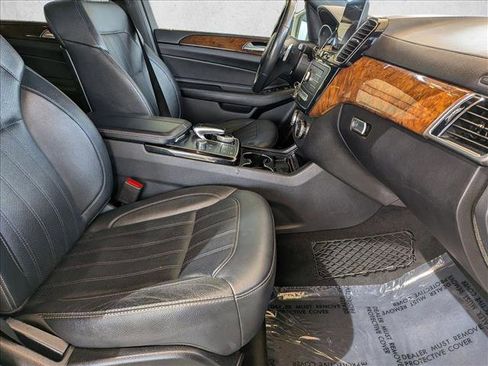 Used 2019 Mercedes-Benz GLS 450 4MATIC image 23