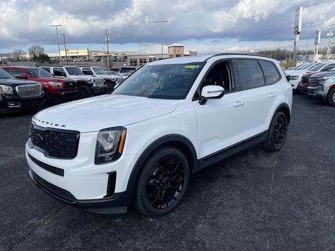 Used 2021 Kia Telluride EX w/ EX Premium Package image 1