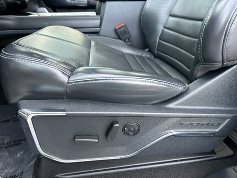 Certified 2025 Ford F350 Platinum image 31