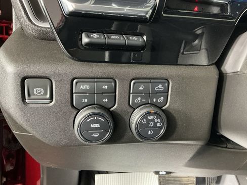 Used 2023 Chevrolet Silverado 1500 LTZ AWD/4WD image 19