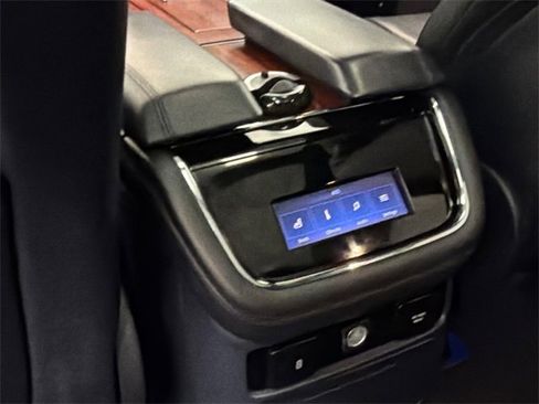 Used 2024 Lincoln Navigator Reserve w/ Monochromatic Package image 22