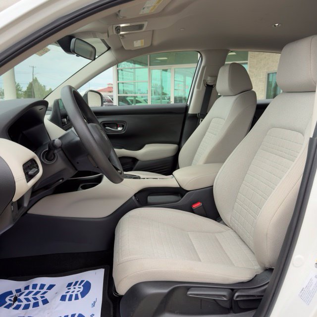 Certified 2024 Honda HR-V LX image 12