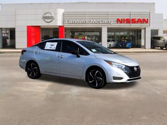 New 2025 Nissan Versa SR w/ Trunk Package 360° Tour