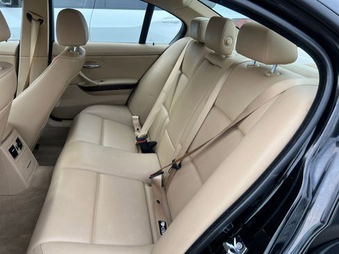 Used 2009 BMW 328i xDrive Sedan image 23