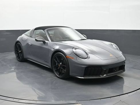 Certified 2026 Porsche 911 Targa 4 GTS AWD/4WD image 20