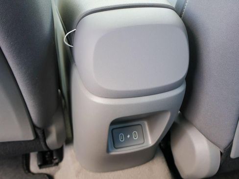 New 2026 Hyundai Elantra Sport FWD image 21