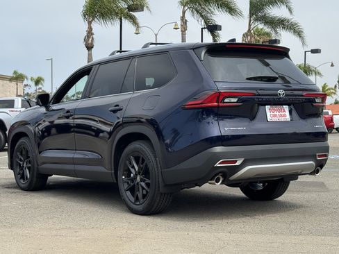 New 2026 Toyota Grand Highlander AWD Hybrid image 13