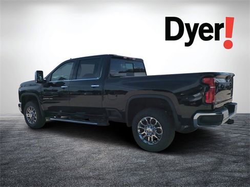 New 2026 Chevrolet Silverado 2500 LTZ w/ LTZ Convenience Package image 6