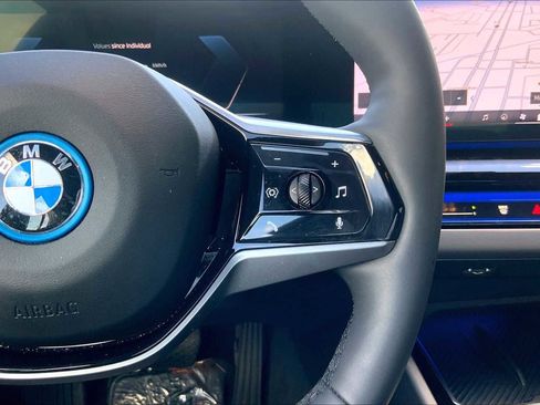 Certified 2024 BMW i5 eDrive40i w/ Premium Package image 17