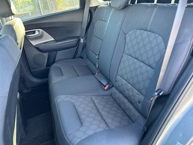 Used 2022 Kia Niro LX FWD image 16