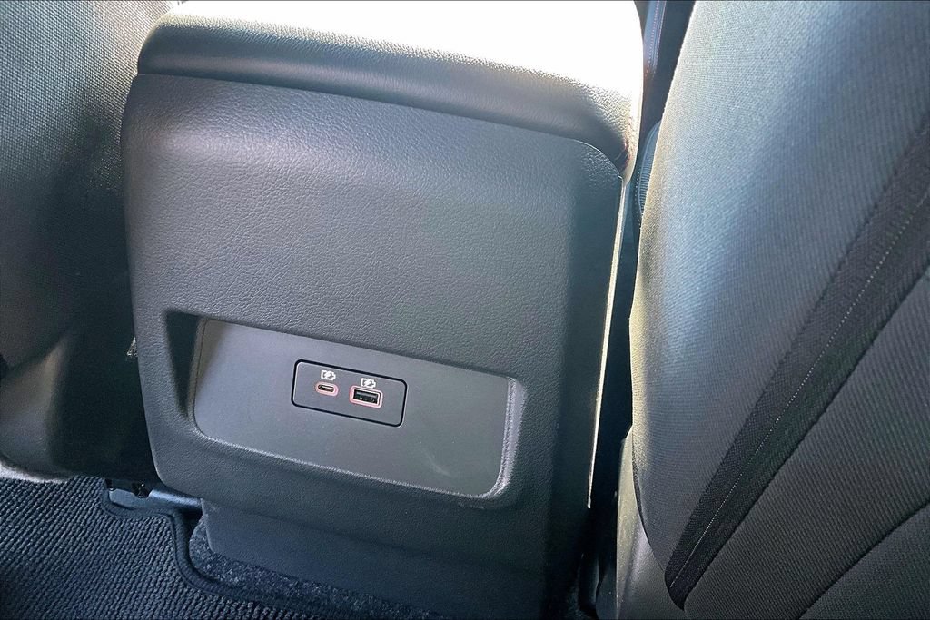 Used 2026 Nissan Frontier PRO-4X AWD/4WD image 11