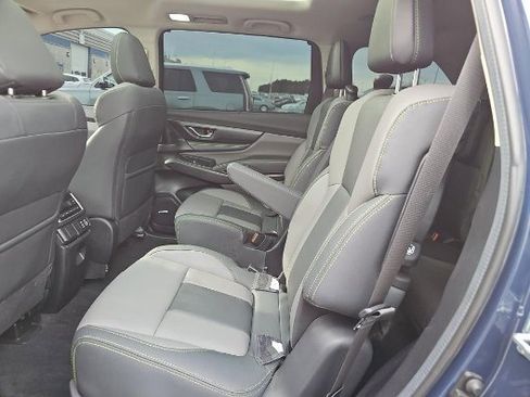 Used 2024 Subaru Ascent Onyx Edition Limited image 9
