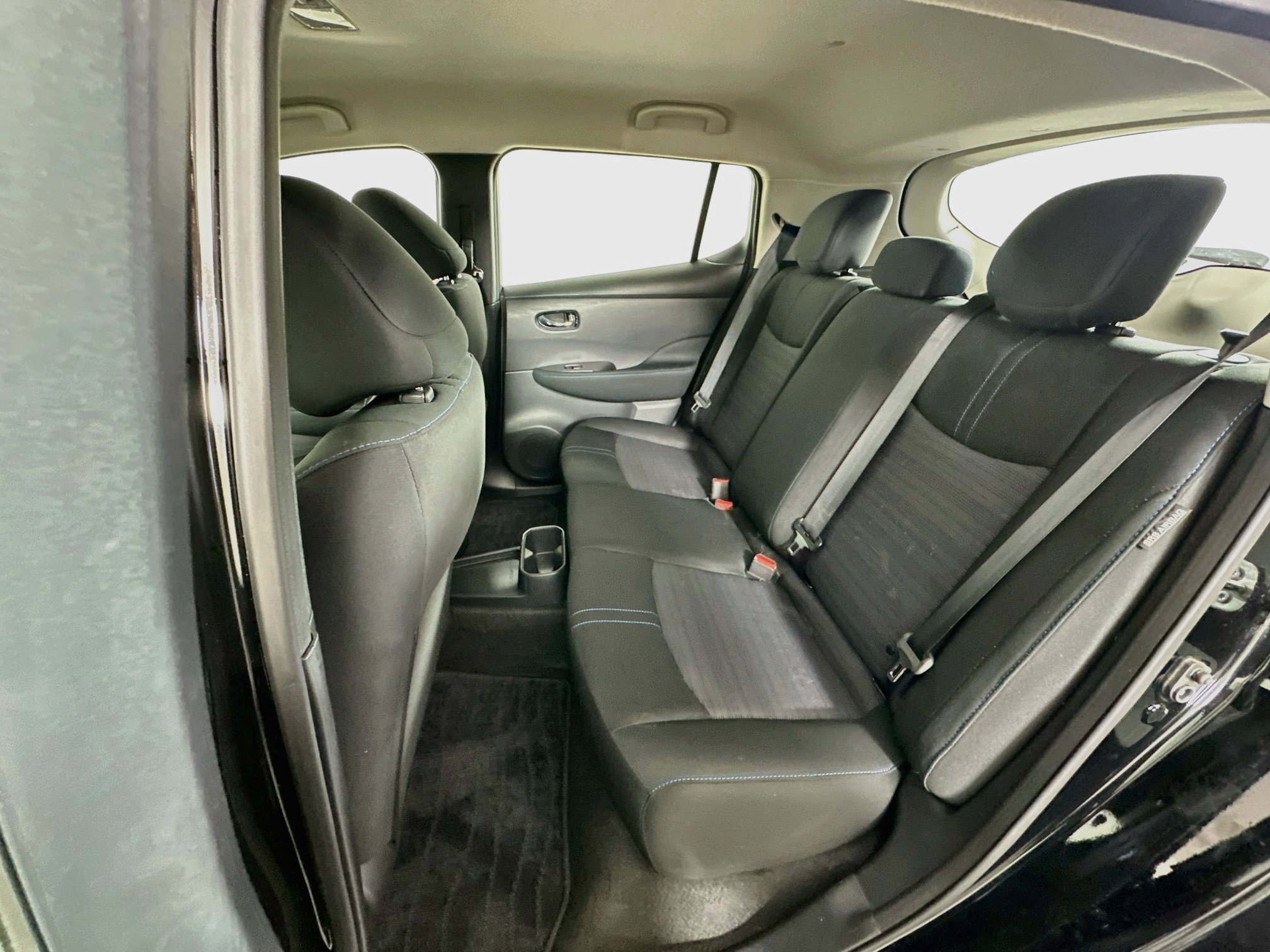 Used 2025 Nissan Leaf S FWD image 26