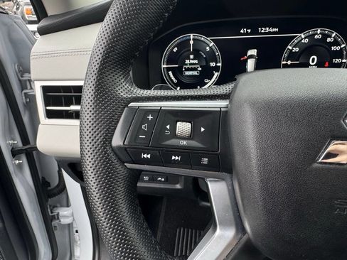 Used 2023 Mitsubishi Outlander SEL image 21