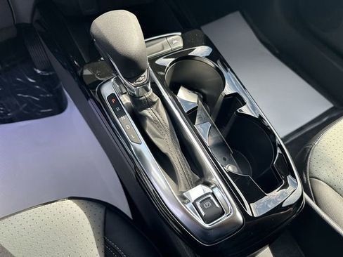 New 2026 Chevrolet Trax LT w/ Midnight Edition FWD image 16