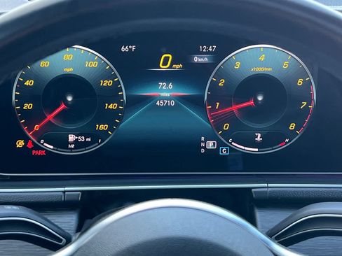 Used 2022 Mercedes-Benz GLE 350 w/ Premium Package image 34