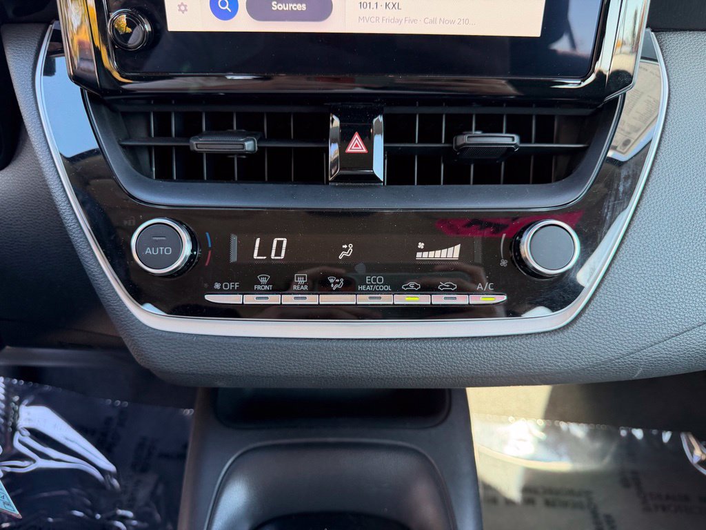 Used 2024 Toyota Corolla LE FWD image 36