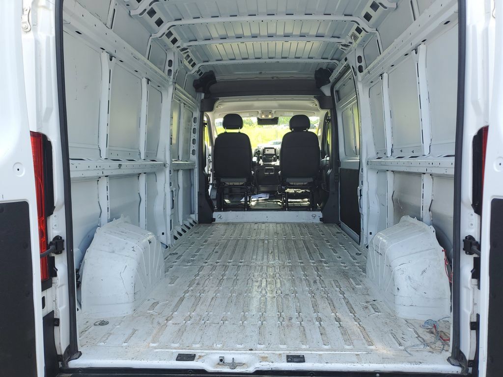 Used 2023 RAM ProMaster 2500 FWD image 8