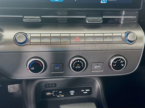 New 2026 Hyundai Kona SE image 13