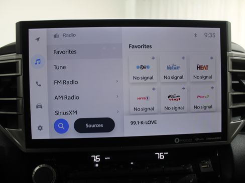 Used 2022 Toyota Tundra SR5 image 13