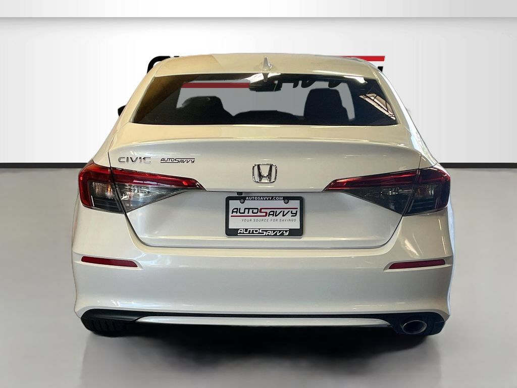 Used 2025 Honda Civic Sport image 6