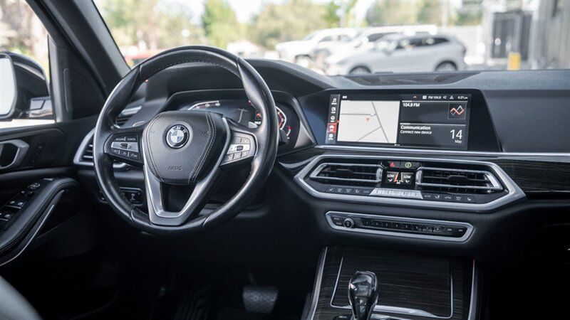 Used 2019 BMW X5 xDrive40i w/ Convenience Package AWD/4WD image 19