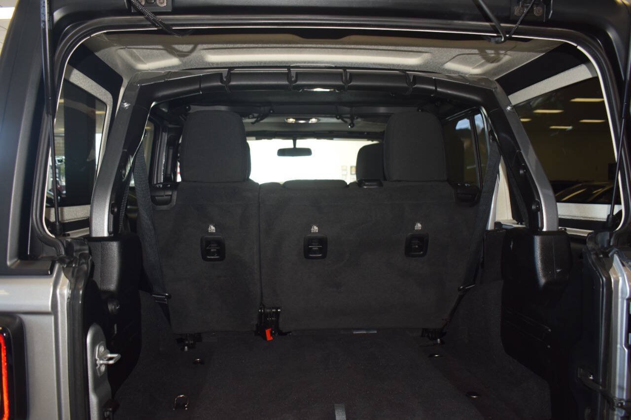 Used 2020 Jeep Wrangler Unlimited Sport AWD/4WD image 19
