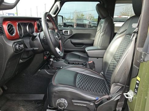 Used 2021 Jeep Wrangler Rubicon image 3