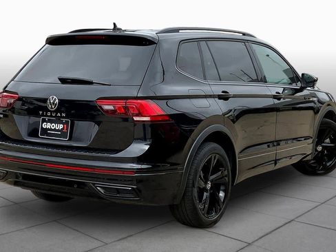 Used 2024 Volkswagen Tiguan SE R-Line image 13