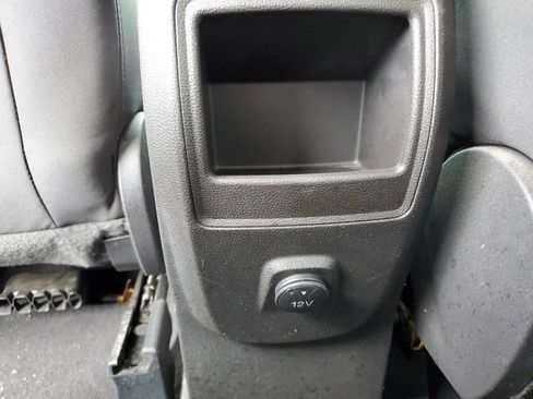 Used 2015 Ford Escape SE FWD image 18