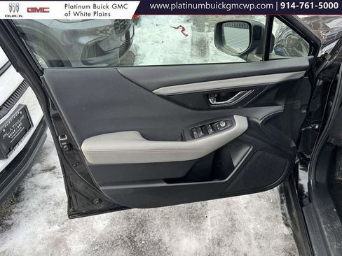 Used 2022 Subaru Outback Premium image 15