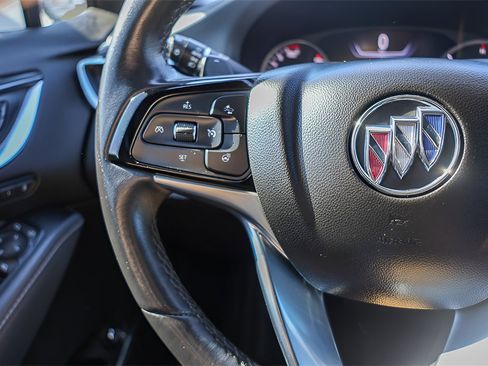 Used 2024 Buick Enclave Premium image 24