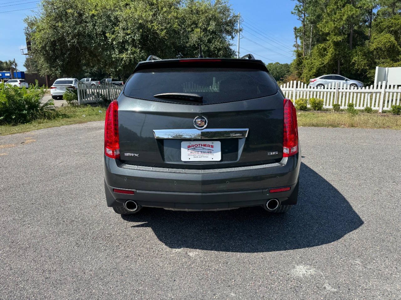 Used 2014 Cadillac SRX Luxury w/ Driver Awareness Package FWD image 34
