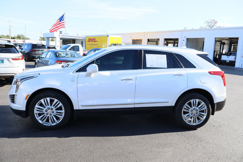 Certified 2017 Cadillac XT5 Premium Luxury FWD image 6